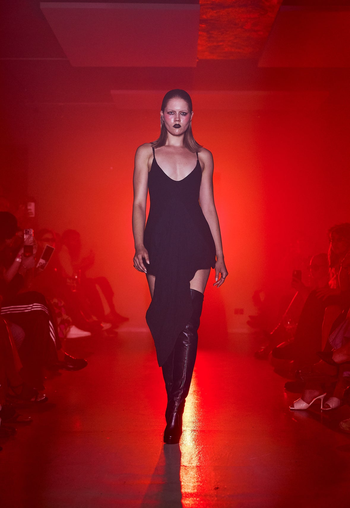 TELL THE TRUTH's SUMMONING DRESS