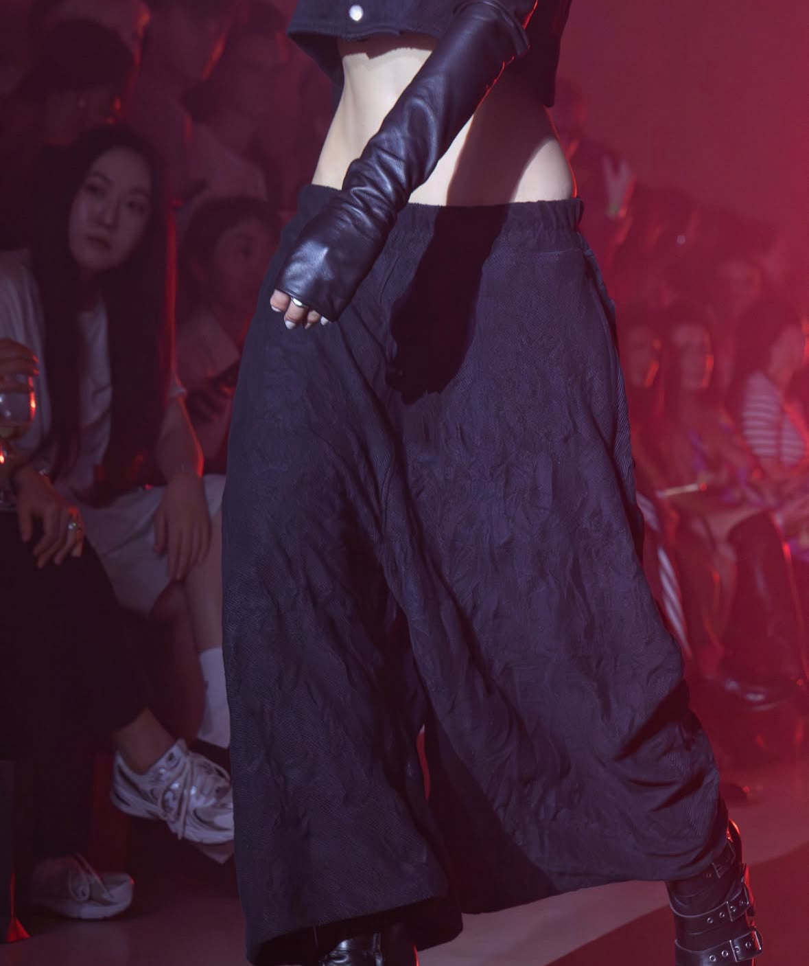 Tell The Truth Wrinkle Baggy Cut Pants